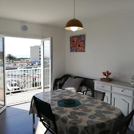 Superbe Appartement Avec Vue Sur Mer Et Port, Parking Prive Saint-Pierre-la-Mer  Exterior photo